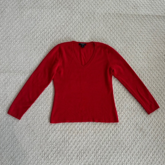 Ann Taylor Women's Cashmere V-Neck Sweater Red Med Cozy Soft Winter Holidays - Picture 1 of 8